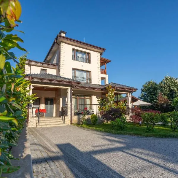 Casa MT - Boutique Villa, hotel in Gabrovo