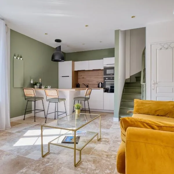 Maison cosy rénovée, tout à pied, plage et gare, hotel in Trouville-sur-Mer