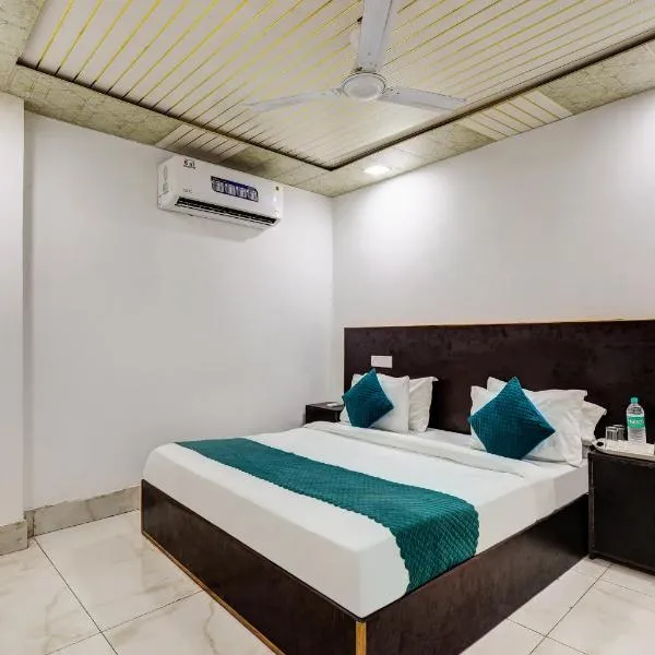 Hotel Corner View, ξενοδοχείο στο Νέο Δελχί