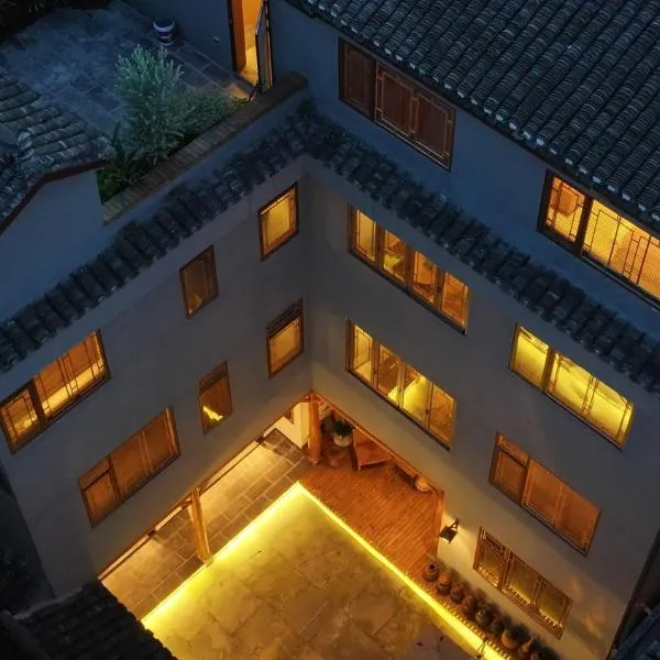 凤凰古城树喜民宿店Shuxi Guesthouse- Fenghuang Ancient Town, hotel in Fenghuang