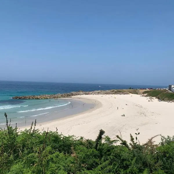 A Marosa playa, hotell i Burela de Cabo