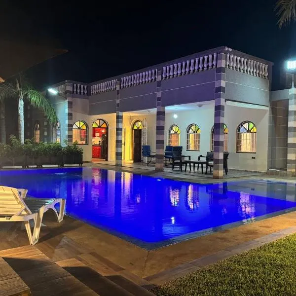 Villa Ines avec piscine privée, hotel in Sidi Moussa Ben Ali