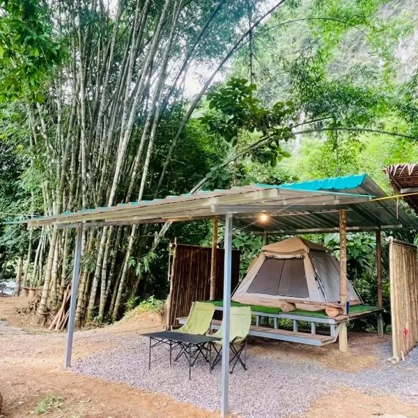 Khaosok Mysterious Restaurant and Camp ร้านลึกลับริมคลอง, khách sạn ở Vườn quốc gia Khao Sok