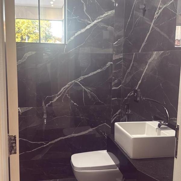 Aconchegante com área gourmet com piscina