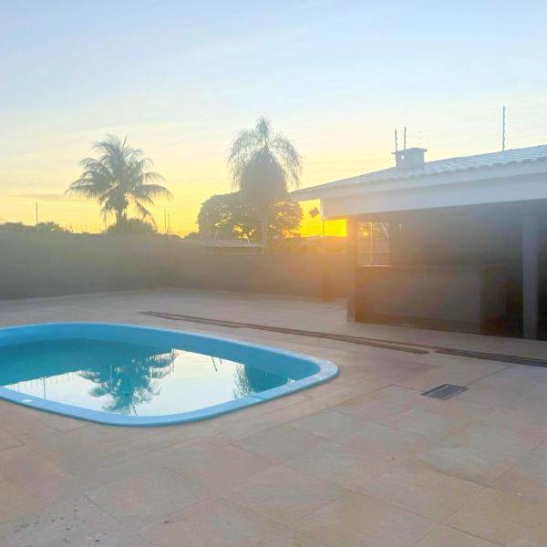Aconchegante com área gourmet com piscina - Foto 3