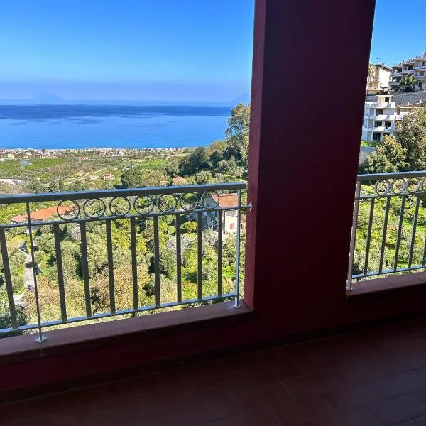 Panorama doro, hotel in Brolo