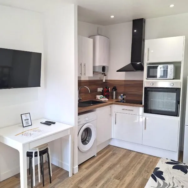 Maisonnette 4 pers - Terrasse - Olivet, hotel em Olivet