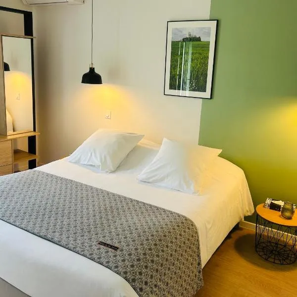 Hotel De Ma Tante – hotel w mieście Lamalou-les-Bains