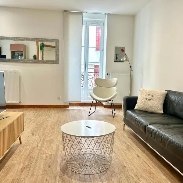 Maison Dormoy, appartement 2 Chambre - Gare - Centre ville, hotel v Grenoblu