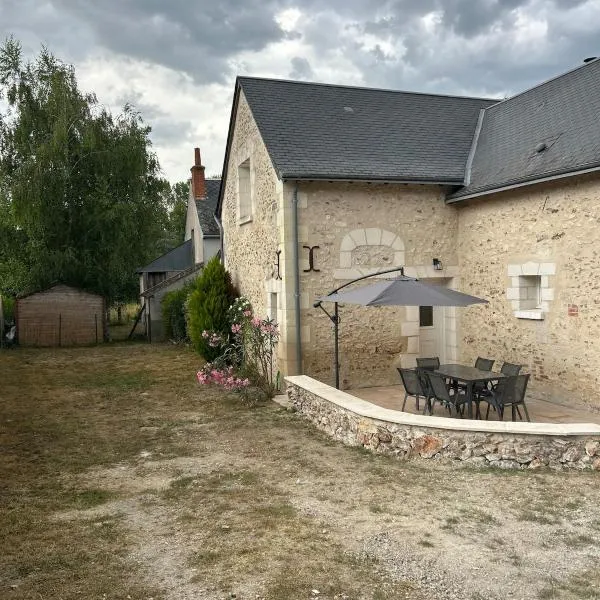Maison à Monts, hotel in Monts