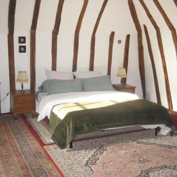 Le Logis de Cléré, хотел в Cléré-les-Pins