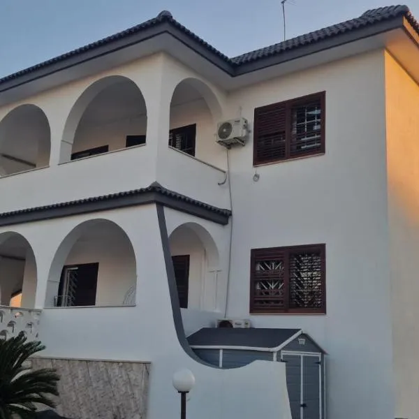 La Loggia sul mare, hotel in Taranto