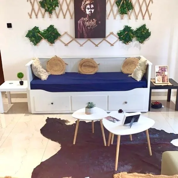 Belle maison familiale spacieuse à Dakar Sénégal HOME TERANGA, hotel a Dakar