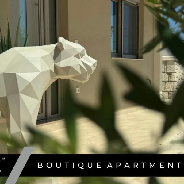 ARYVE Boutique Villa mit Akropolis- und Meerblick, Infinity-Pool und Designer-Interieur, hotel in Malona Village