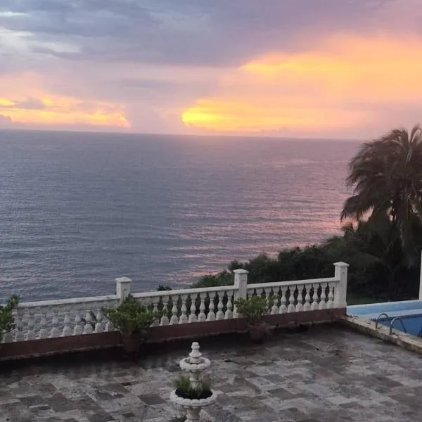 Exotic Paradise Guest House, khách sạn ở Yabucoa