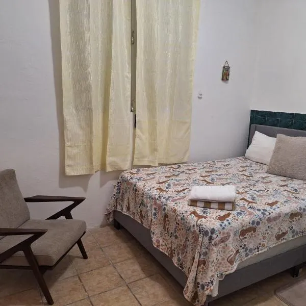 Humacao Guest House 3, khách sạn ở Humacao