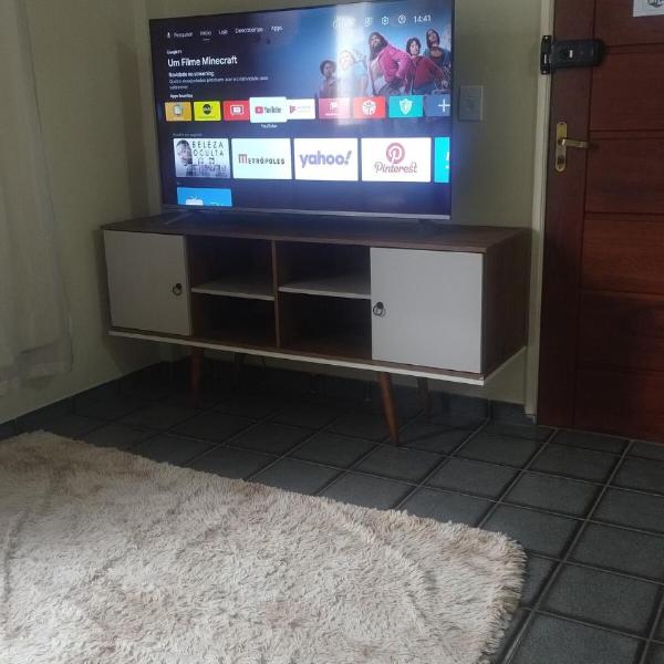2 bedrooms 2 bathrooms shopp beach wifi