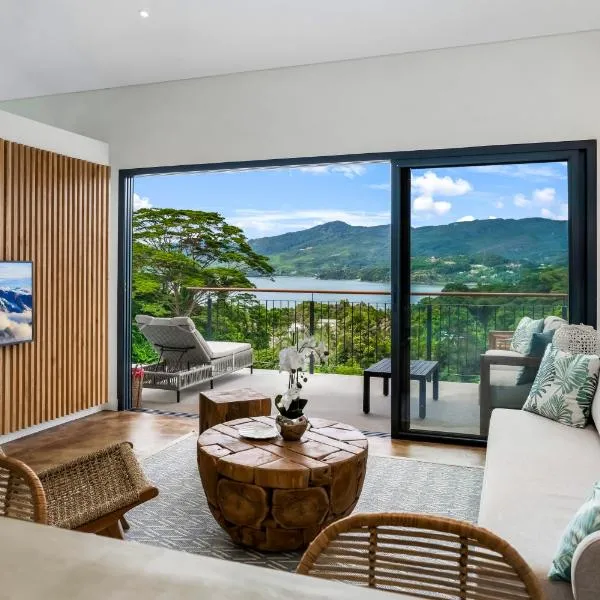 Red Palm Luxury Villas with Private Pools, khách sạn ở Đảo Mahe