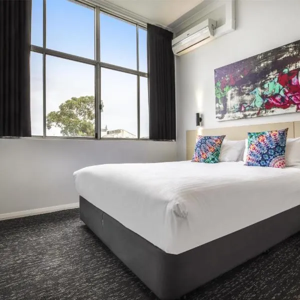 Nightcap at Ashley Hotel, hotel in Braybrook