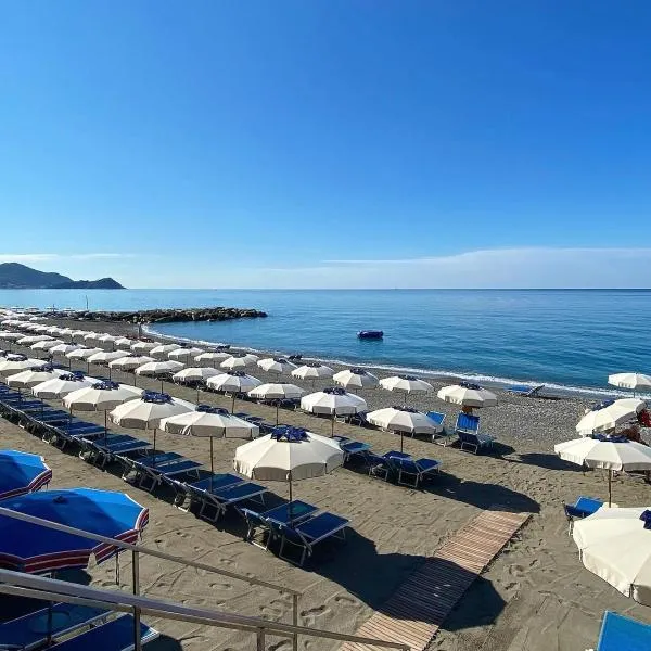 Apt Bilocale Mare&Gaslini Wi-Fi Veloce, hotel in Genova