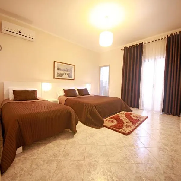 Hotel Nika, ξενοδοχείο σε Vlorë