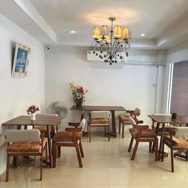 Bann Bunga Inn, hotel in Bangkok