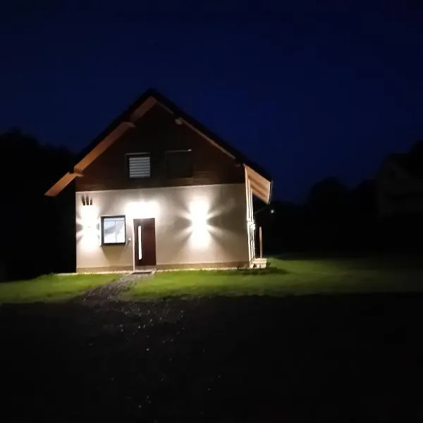 Domek Pod Lipą, hotel en Jankowce
