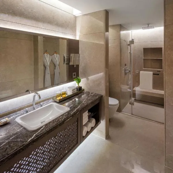 JW Marriott Mumbai Sahar - photo 3