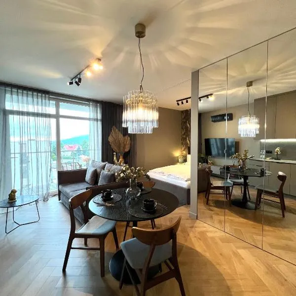 Apartamenty Pod Dębowcem Premium Jungle, ξενοδοχείο σε Bielsko-Biala