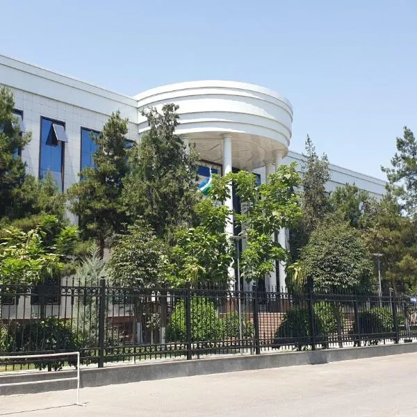 MILLIY Hostel, hotel in Jizzax