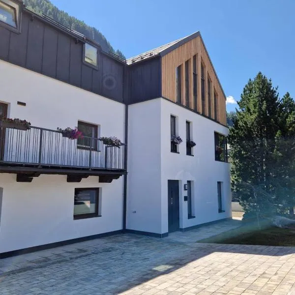 Ofelia Apartments - Haus Ofelia, hotel a Oberlängenfeld