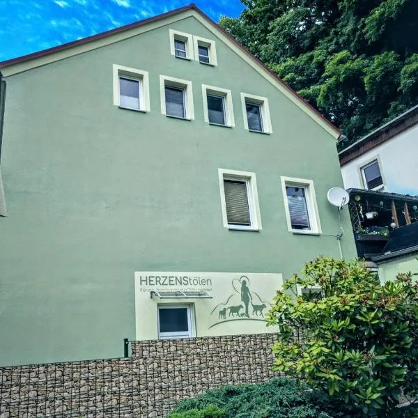 FeWo Herzenstölen, hotel en Sebnitz
