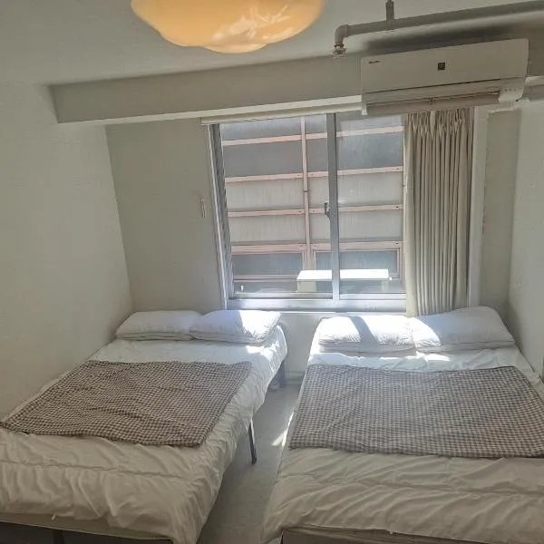 1008 本町駅徒歩3分インペリアル快適ルーム 最大6名, hotel di Osaka