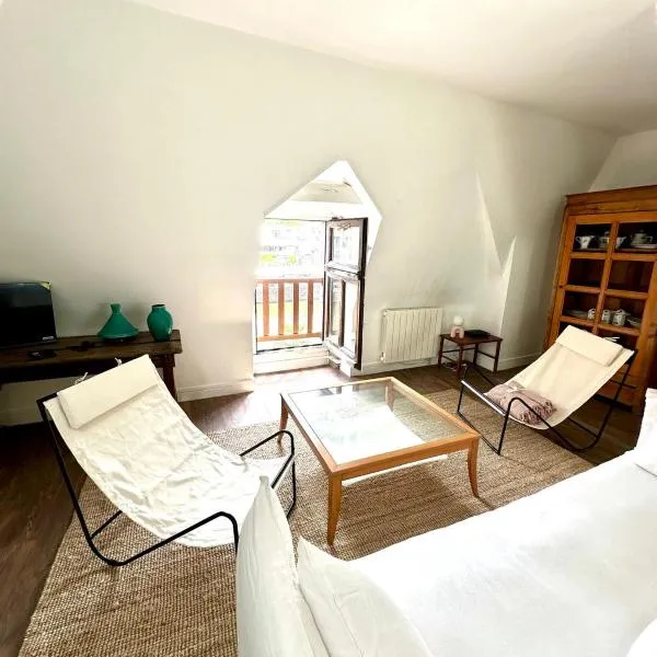 Le Mont-Saint-Michel, hotel in Dinan