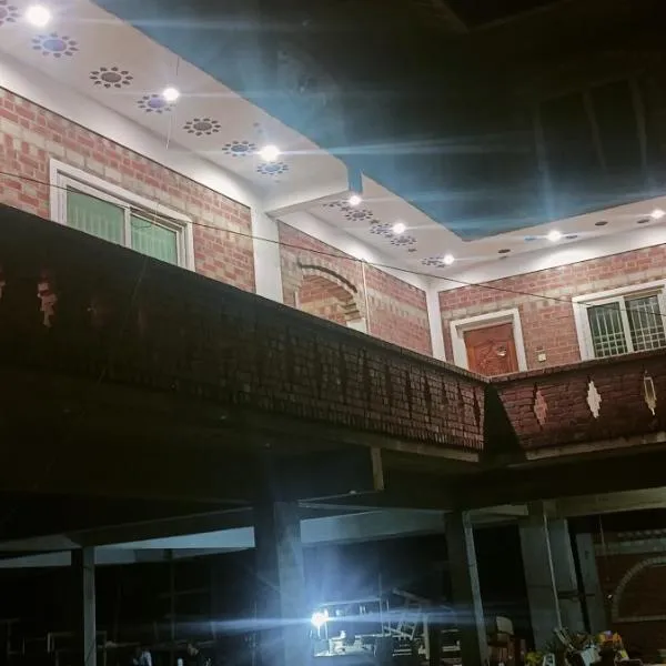 Five Falls RAMANA VILLA, hotel in Kuttālam