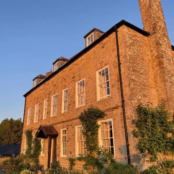 Stone House, hotel in Kington