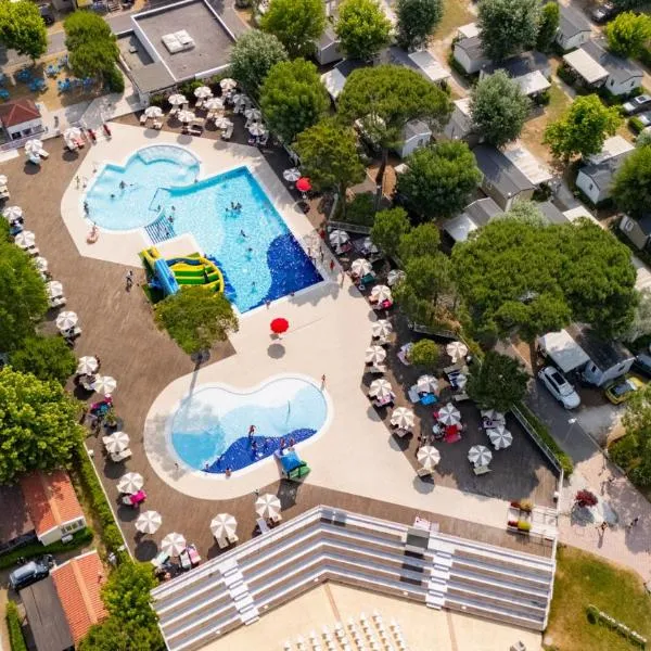 Club del Sole Marina Family Resort, hotel en Punta Marina