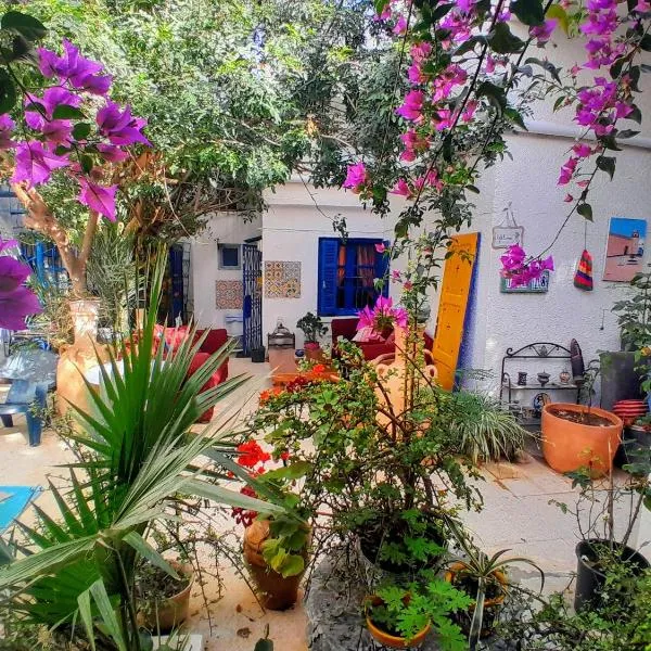 The 18, Marsa Guest House, hotel v destinaci La Marsa