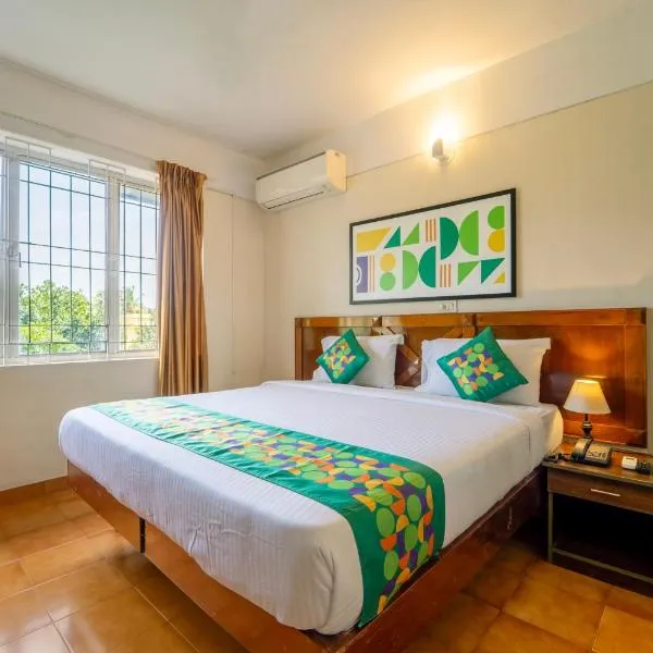 Treebo Classic Highway Side, hotel in Trivandrum
