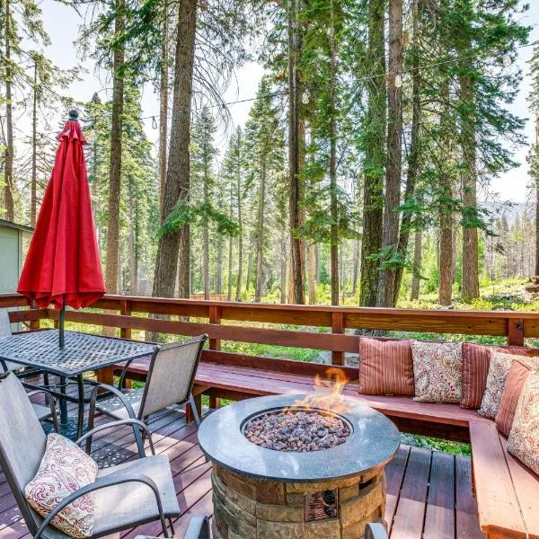 Private Mountain Retreat 8 Mi to Lake Tahoe!, hôtel à South Lake Tahoe