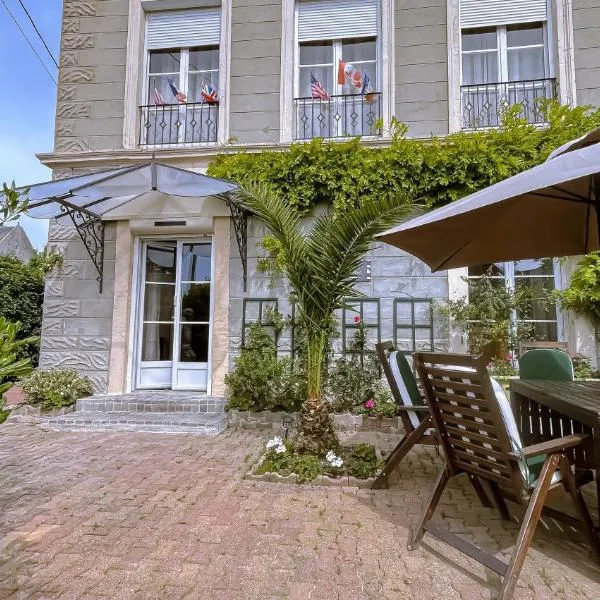 Grande Maison Historique Confortable Climatisée, hotel in Ver-sur-Mer