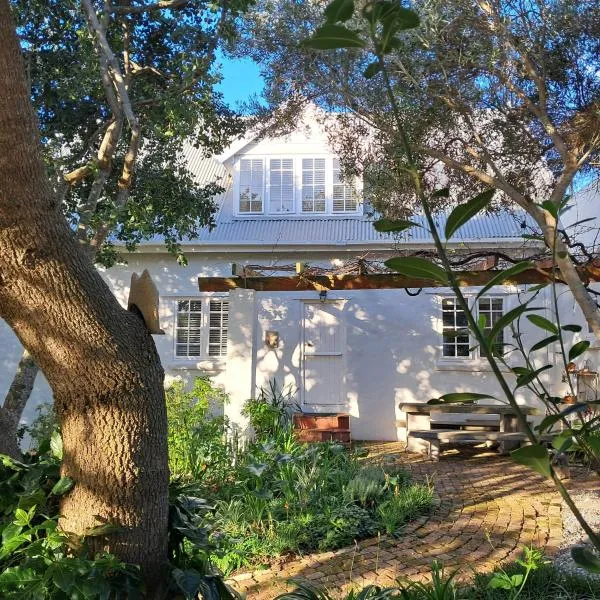 Vermont Garden Cottage, hotel v mestu Hermanus
