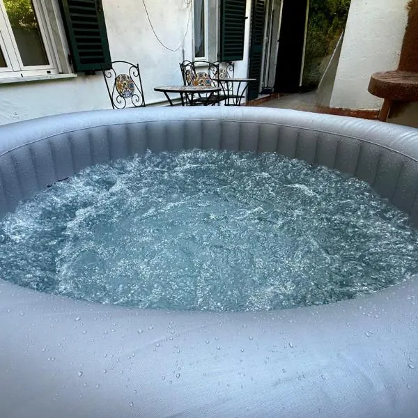 Lungarno - Giardino e Vasca Spa, hotel v destinaci Pisa