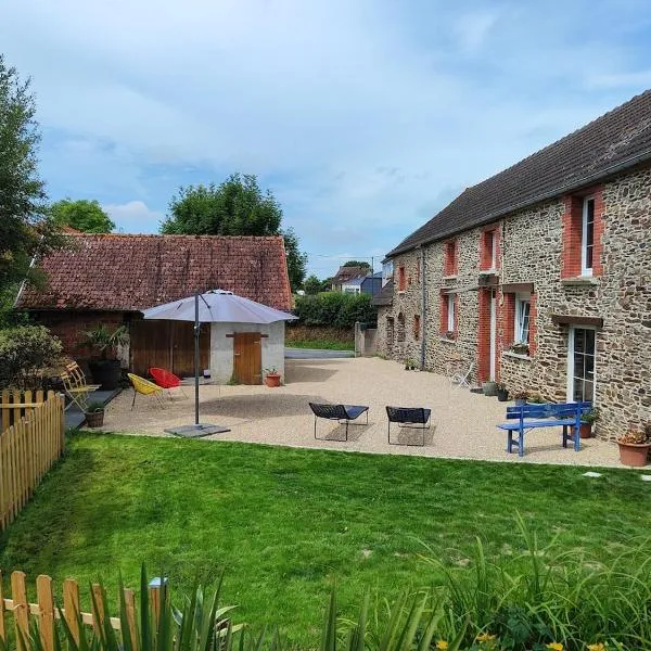 House for 9 people, hotel em Saint-Clair-sur-lʼElle