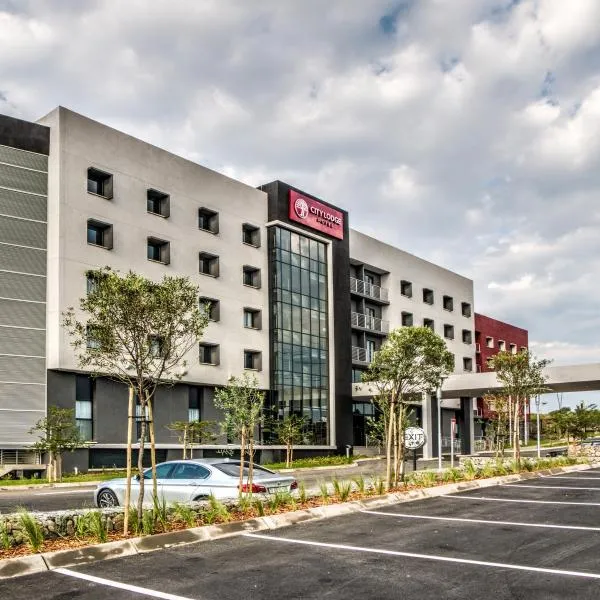 City Lodge Hotel Waterfall City, hotel a Midrand