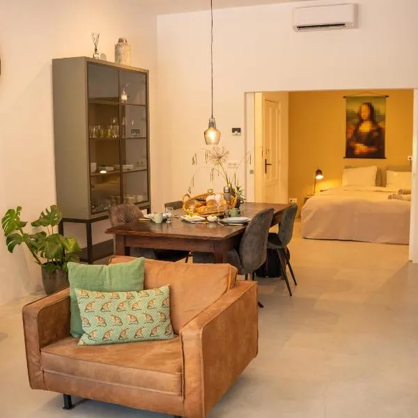 Boetiek SimonS Loft appartement centrum Brummen, hotel v destinaci Brummen