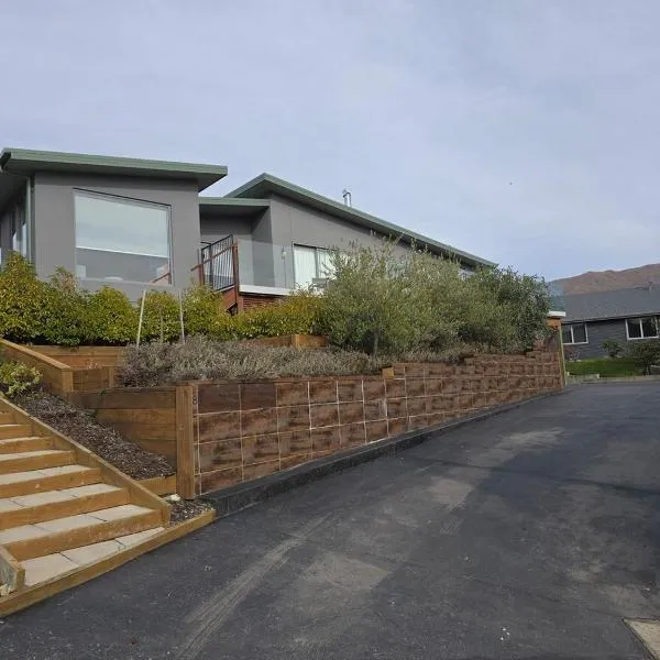 Hogan Rest، فندق في واناكا