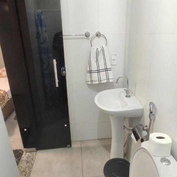 Kitnet independente confortável e muito bem localizada - Foto 3