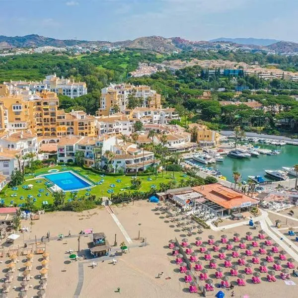 Seaside Golf haven in Cabopino Marbella, khách sạn ở Marbella