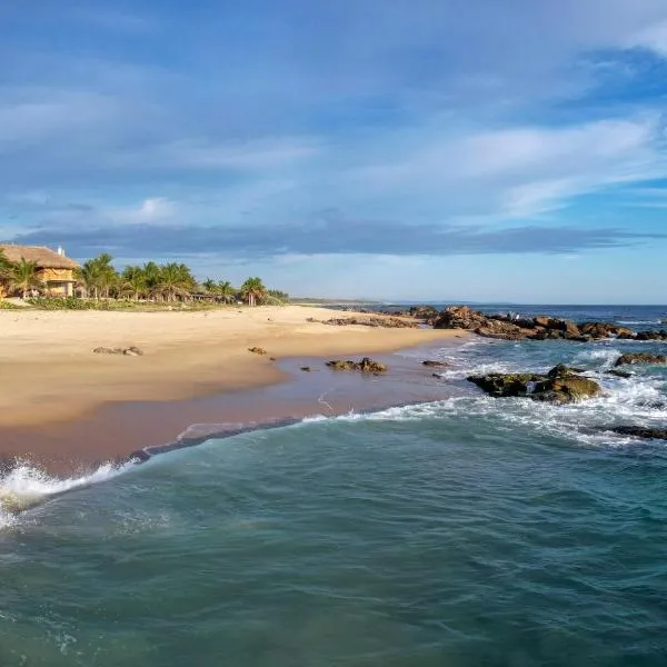 UtopiAmar Beach House & Suites，Playa Agua Blanca的飯店
